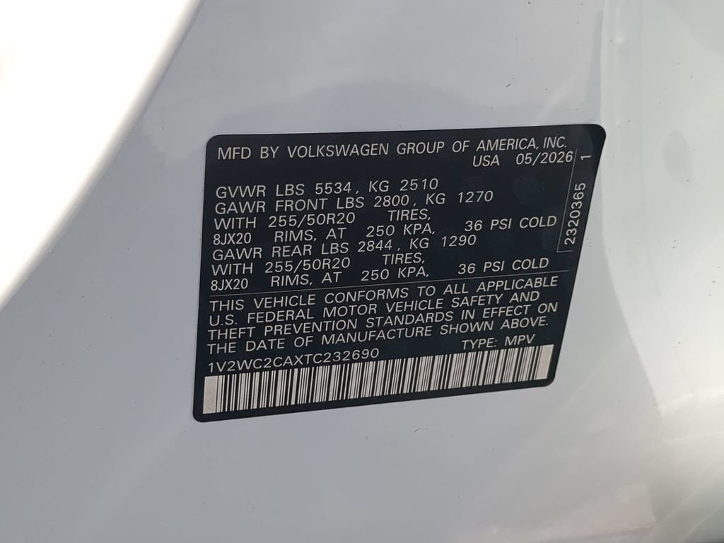 New 2026 White/off-white Volkswagen 2.0T SE w/Technology image 34