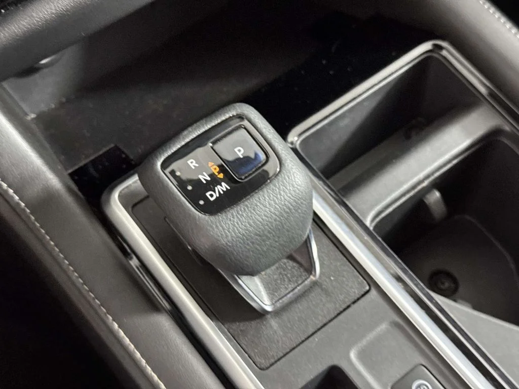 Used 2022 Black Nissan SV image 29