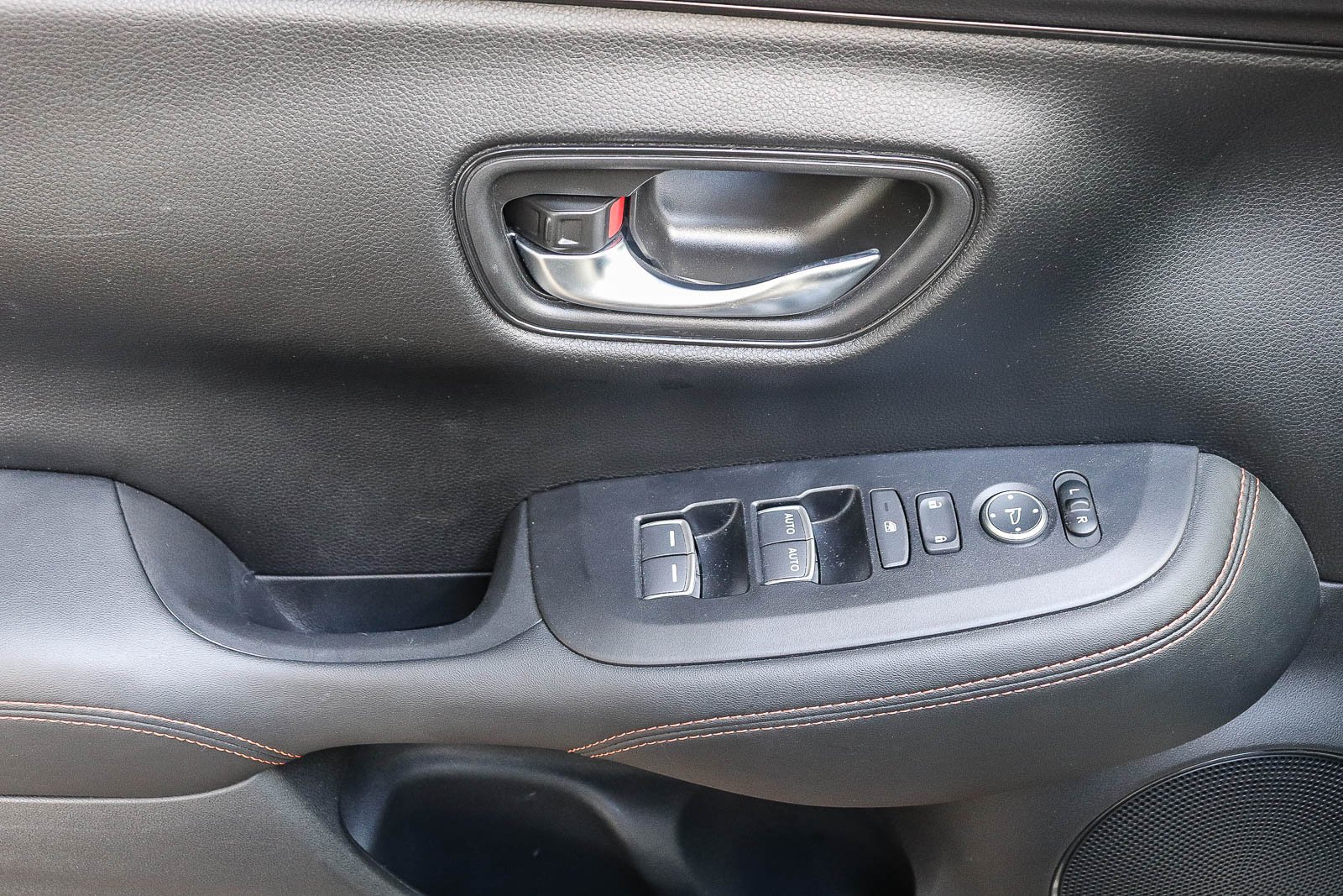 2024 Honda HR-V Sport - Photo 24