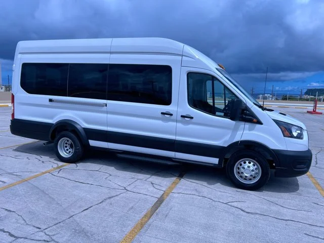New 2026 OXFORD WHITE Ford XL HD High Roof 15 Passenger Van image 7