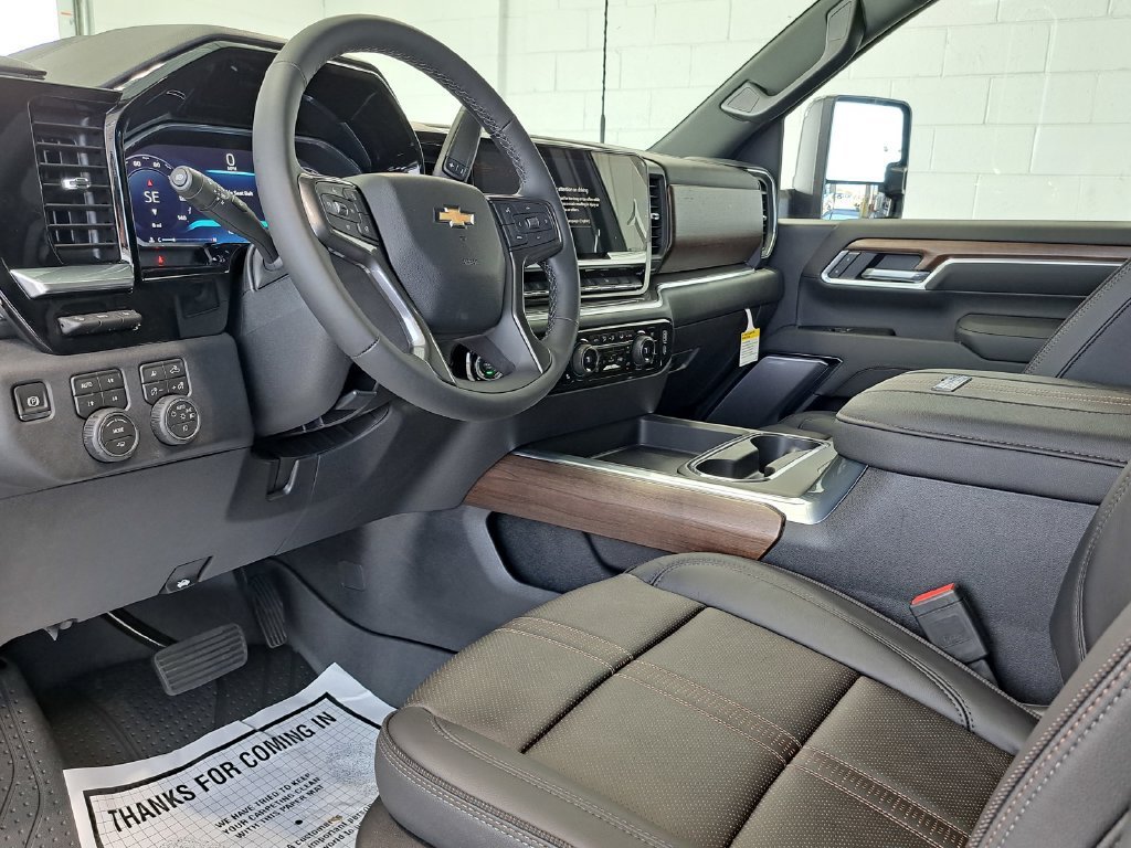 2026 Chevrolet Silverado 2500 HD High Country - Photo 7