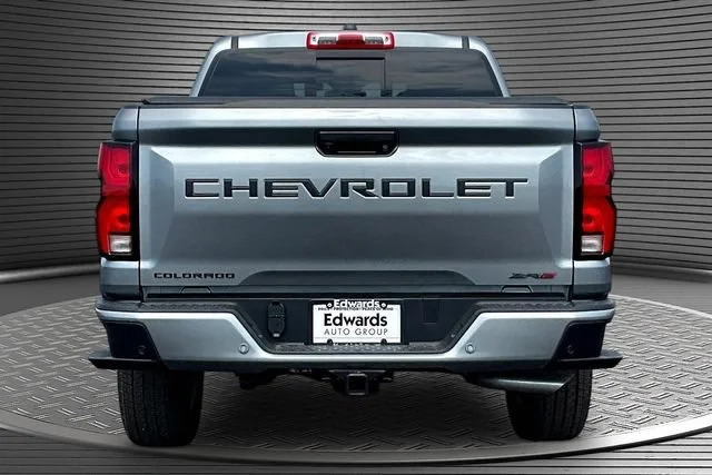 2026 Chevrolet Colorado LT - Photo 4