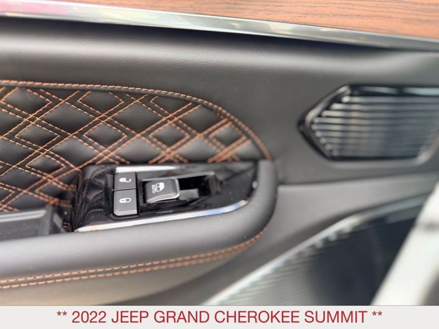 Certified Used 2022 White Jeep Summit image 24