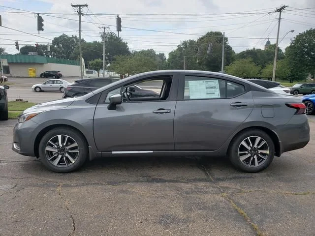 2025 Nissan Versa Sedan SV - Photo 3