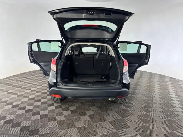 Used 2016 Black Honda LX image 18