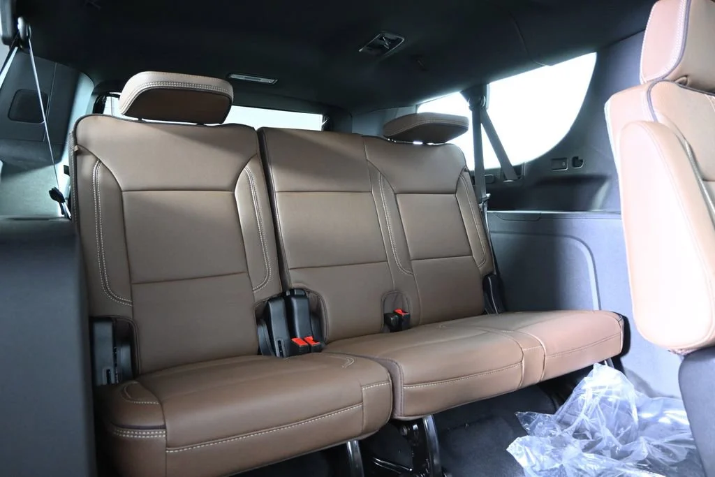 2026 Chevrolet Suburban High Country - Photo 17