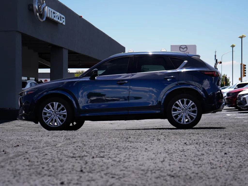 Used 2025 Deep Crystal Blue Mica Mazda 2.5 Turbo Signature image 5