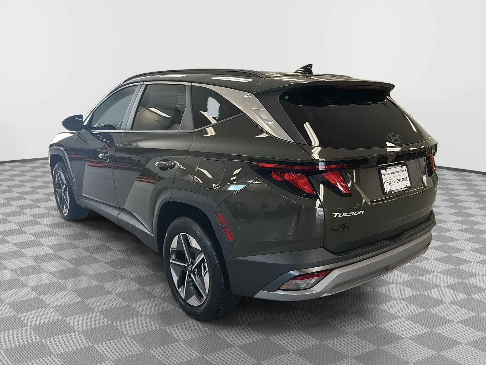 Used 2026 Rockwood Green Hyundai SEL image 7