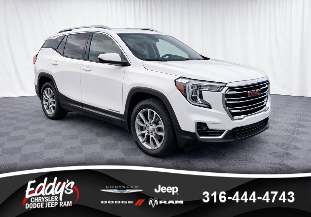 2024 GMC Terrain SLT FWD's photo