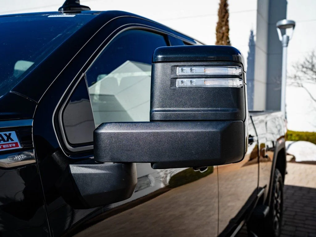 Used 2023 Ebony Twilight Metallic GMC AT4 image 16
