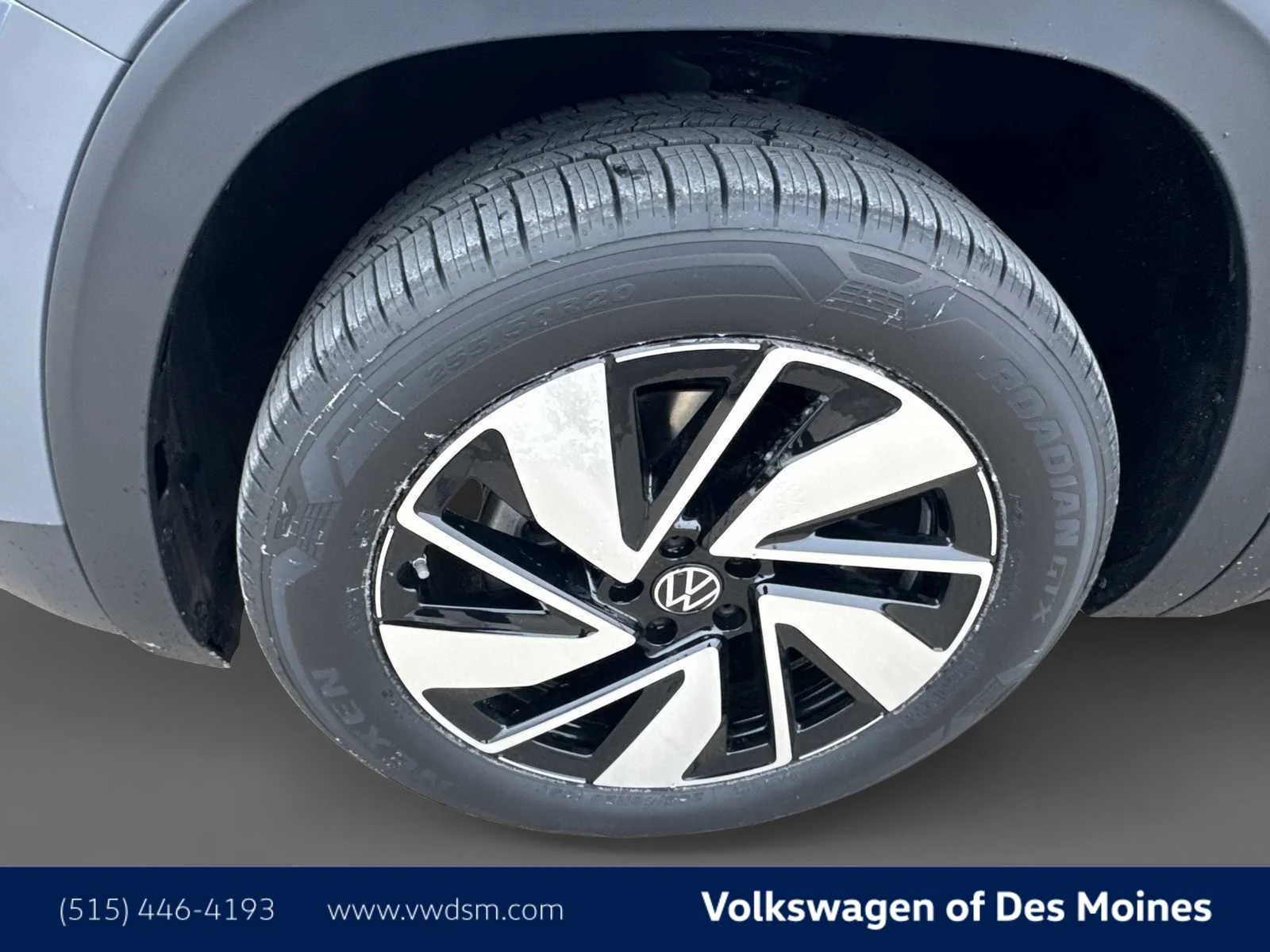 2026 Volkswagen Atlas SE w/Tech - Photo 8