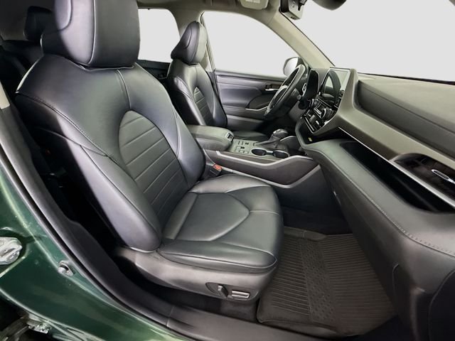 2023 Toyota Highlander XLE - Photo 29