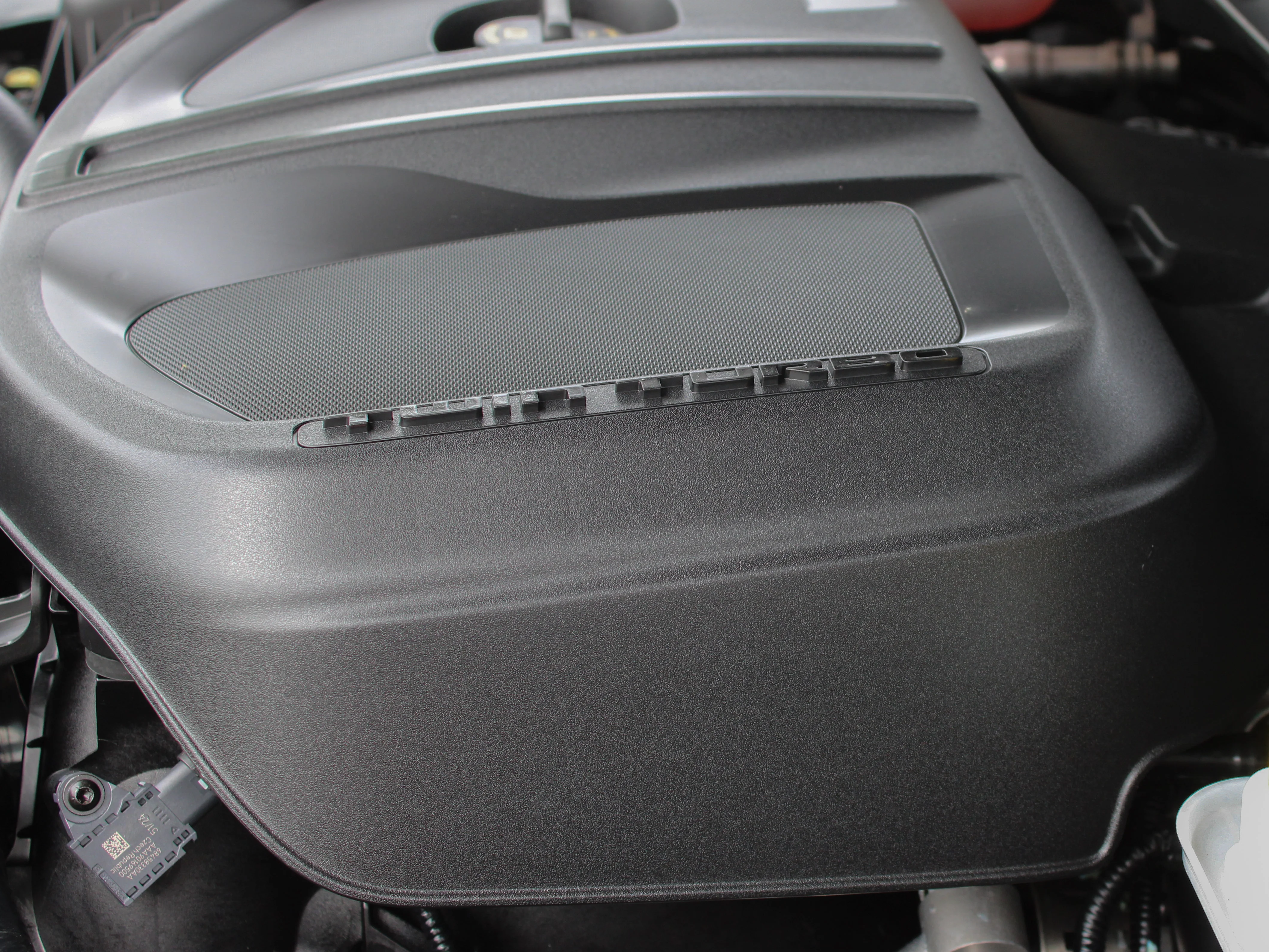 Used 2025 White RAM Sport* | Heated/Ventilated Front Seats | Heated Rear Seats | Panoramic Sunroof | image 11