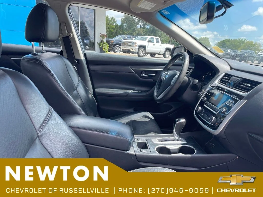 Used 2018 Gun Metallic Nissan 2.5 SL image 8