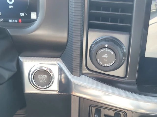New 2026 White Metallic Ford Lariat image 31