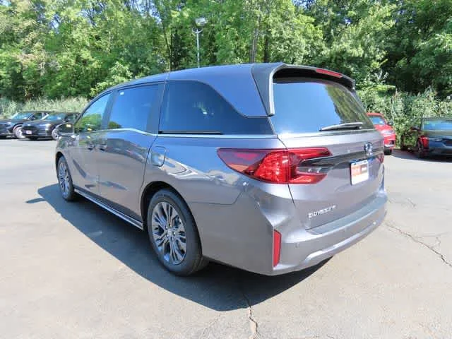 New 2026 Modern Steel Metallic Honda Touring image 4