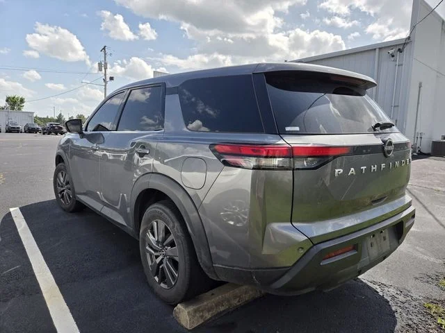 Used 2022 Gray Nissan S image 2