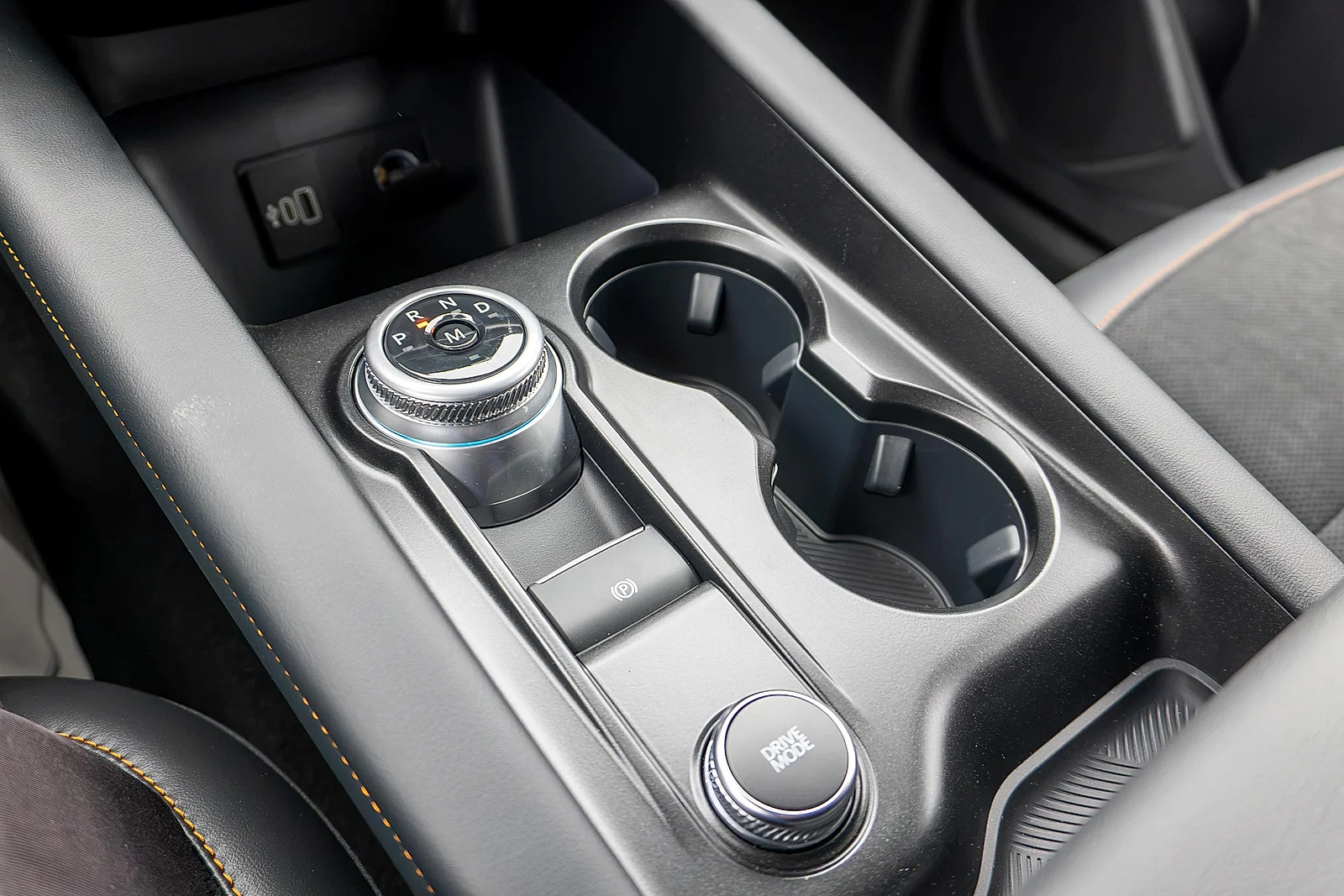 New 2026 Agate Black Metallic Ford Tremor® image 26
