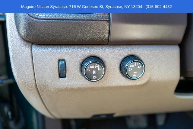 Used 2016 Green GMC SLT image 23