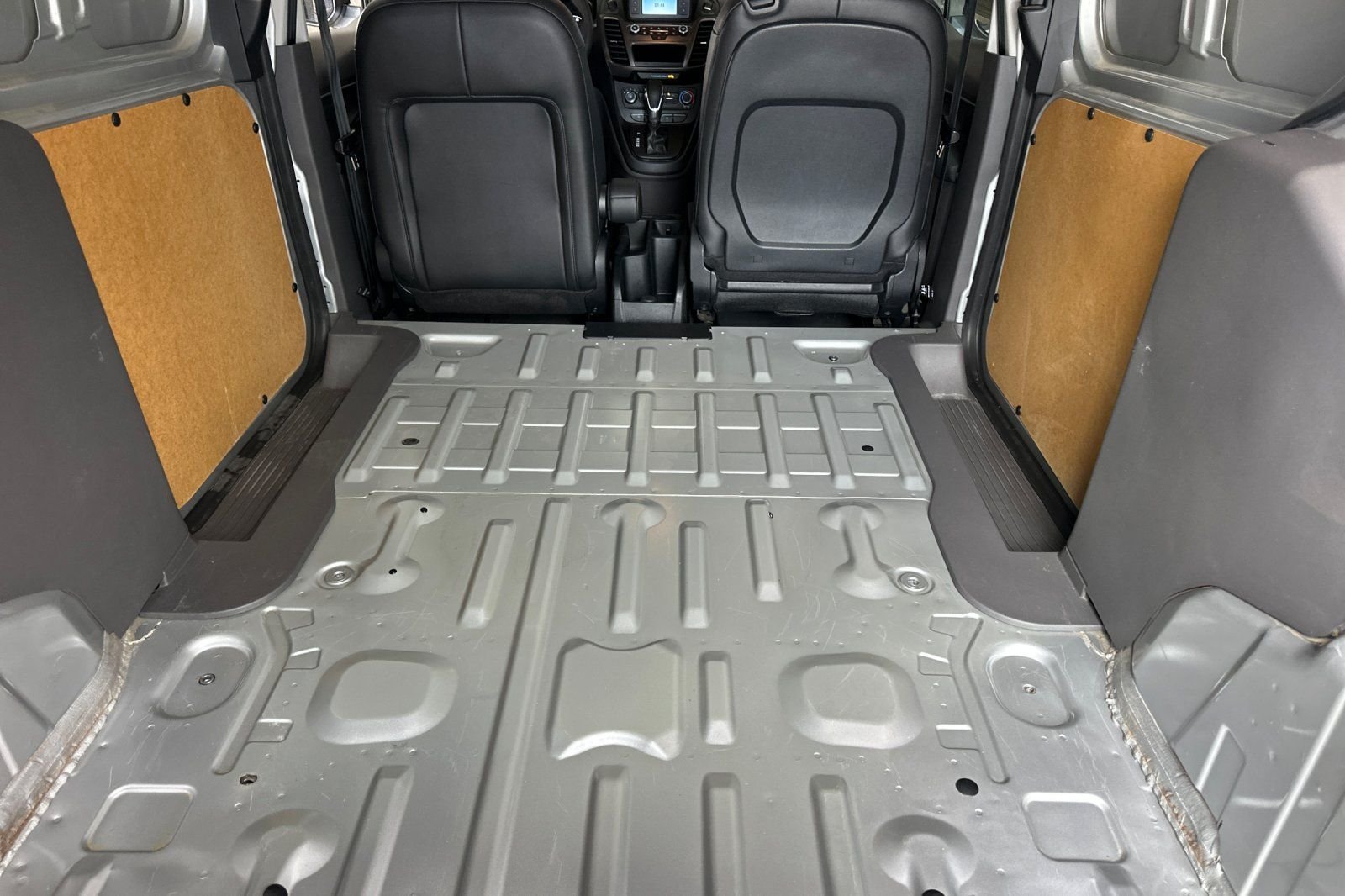 Used 2023 Silver Ford XL image 15