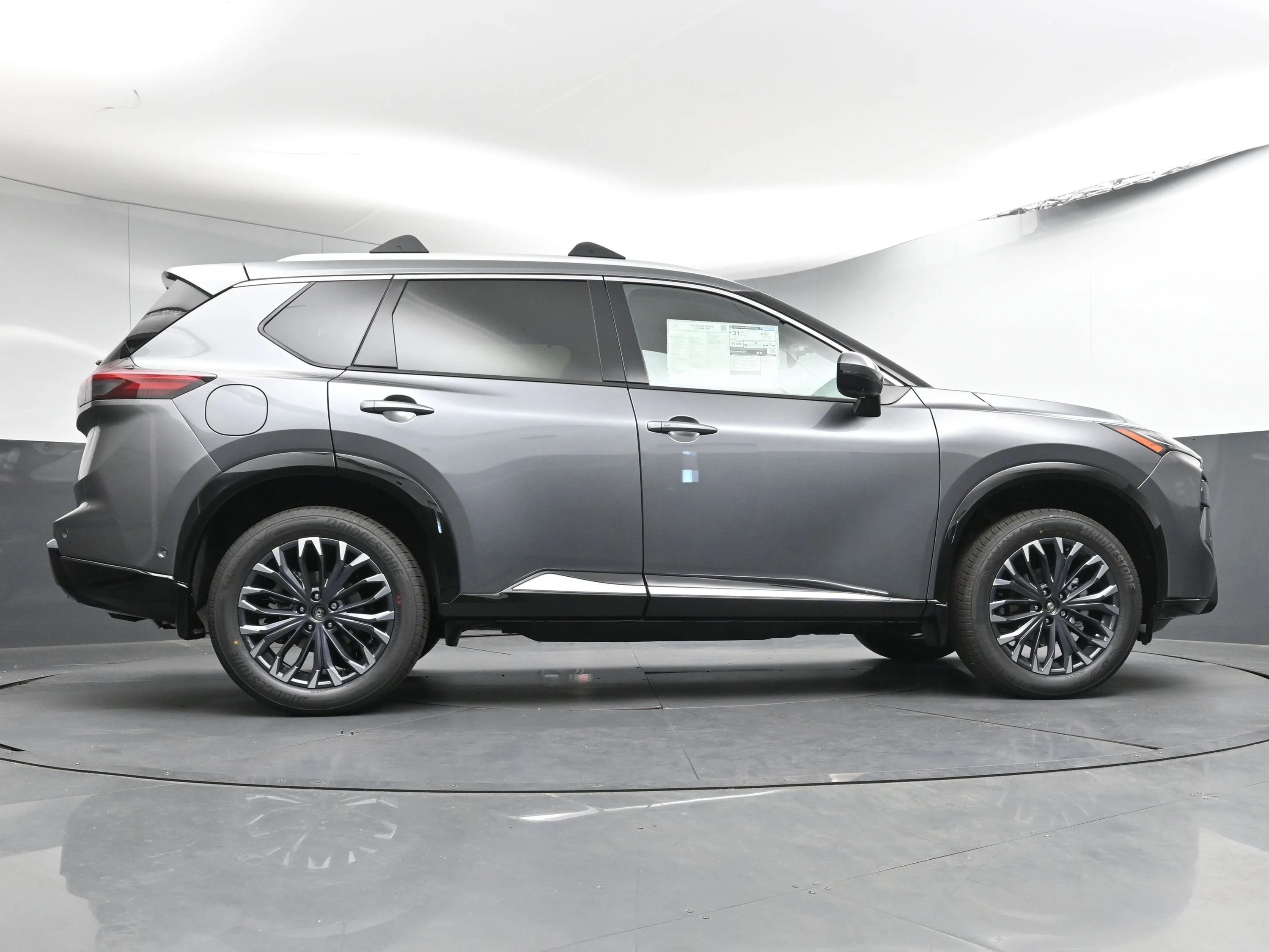 New 2026 Gun Metallic Nissan Platinum image 28