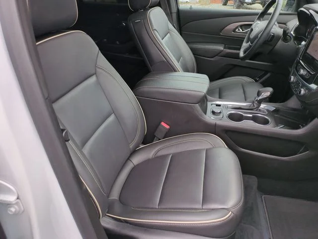 Used 2023 White Chevrolet Premier image 36