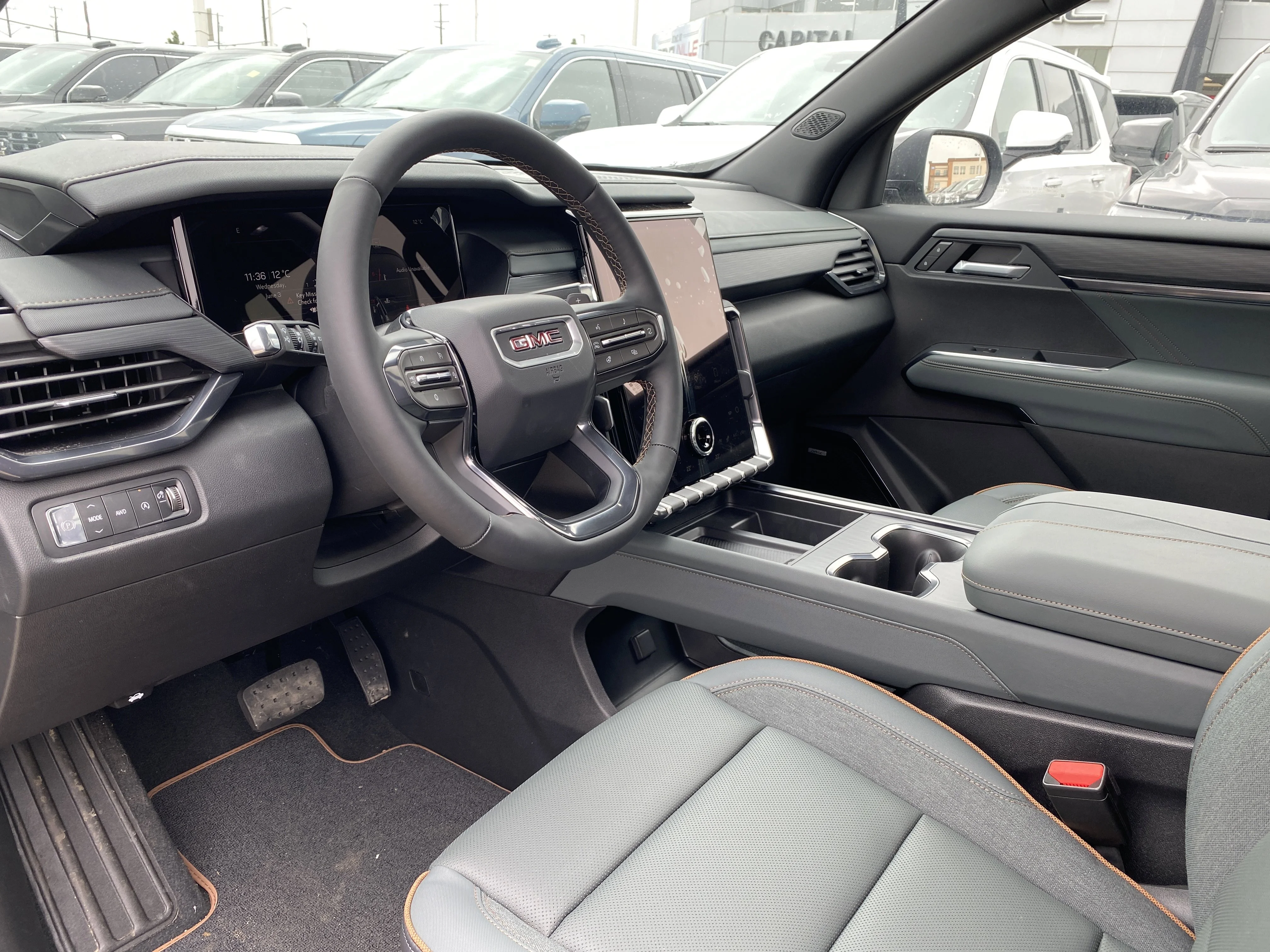 New 2026 STERLING METALLIC GMC AT4 image 14