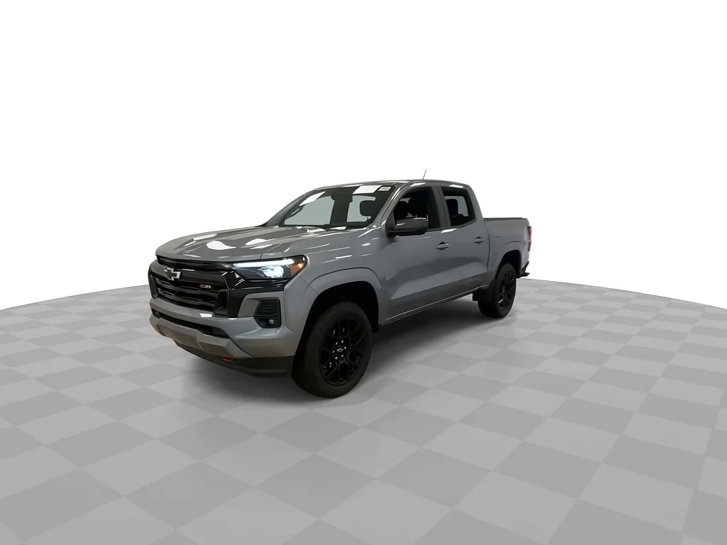 Used 2025 Sterling Gray Metallic Chevrolet Z71 image 5