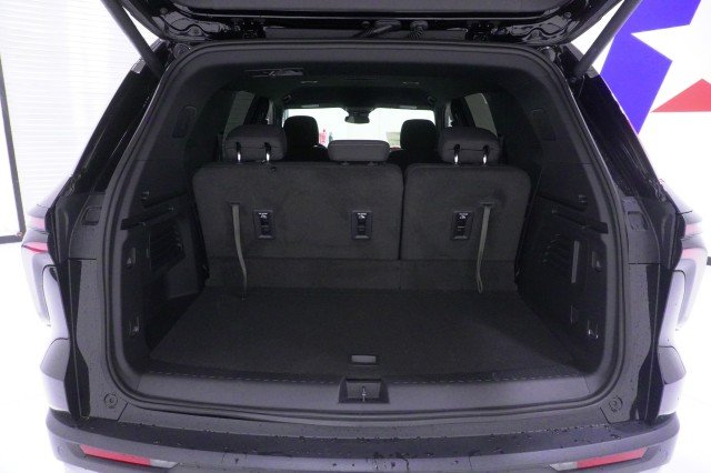 2025 Chevrolet Traverse LT - Photo 9