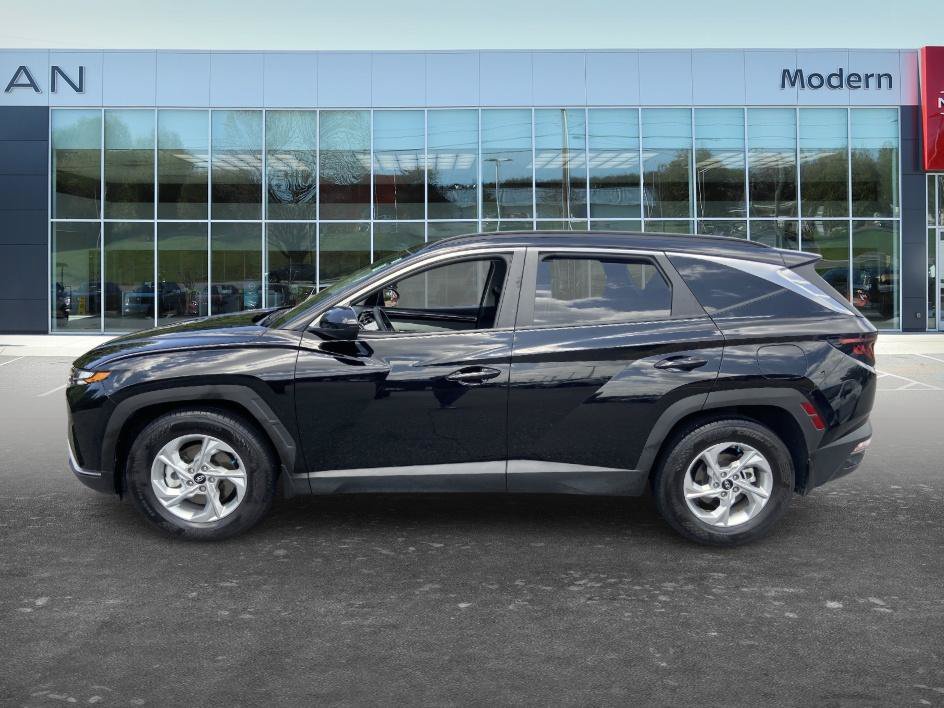 Used 2024 Black Pearl Hyundai SEL image 7