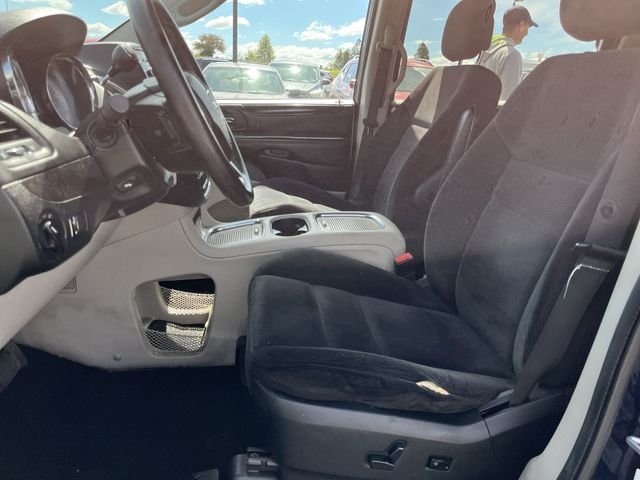 Used 2014 Blue Dodge SXT image 15