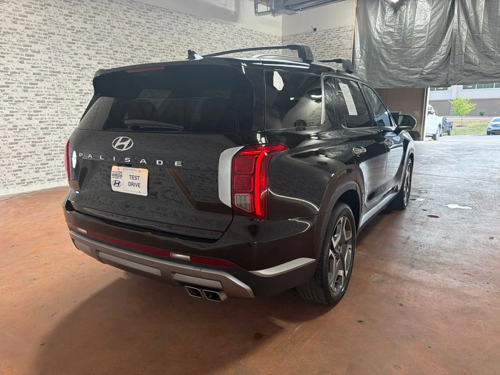 Used 2024 Abyss Black Pearl Hyundai SEL image 7