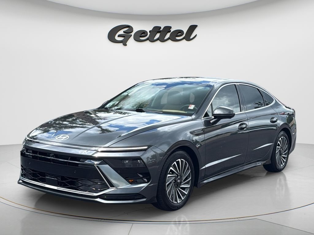2025 Hyundai Sonata Hybrid