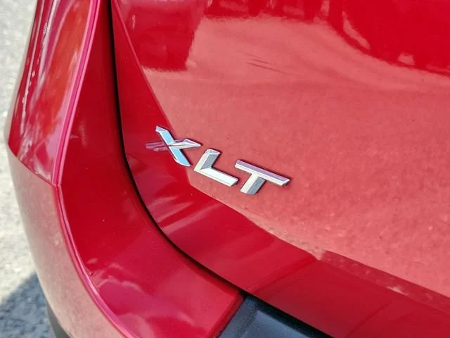2022 Ford Explorer XLT - Photo 8