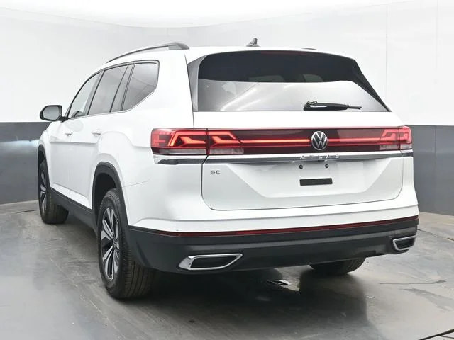 Used 2024 White Volkswagen 2.0T SE image 6