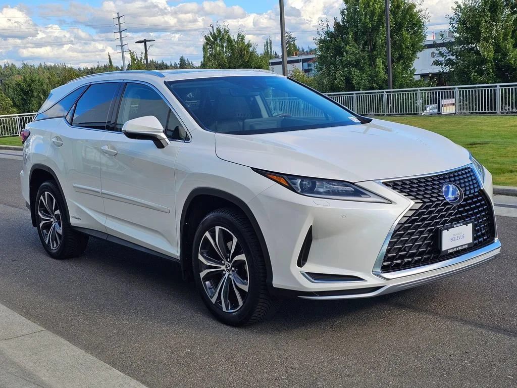 Used 2022  Lexus RX 450hL image 7