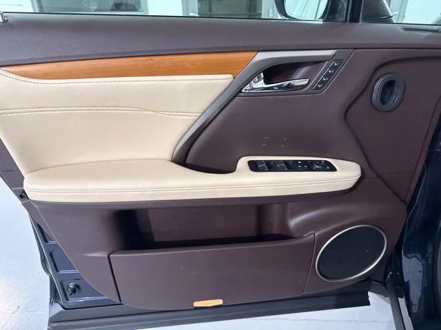 Used 2019  Lexus 350 image 19