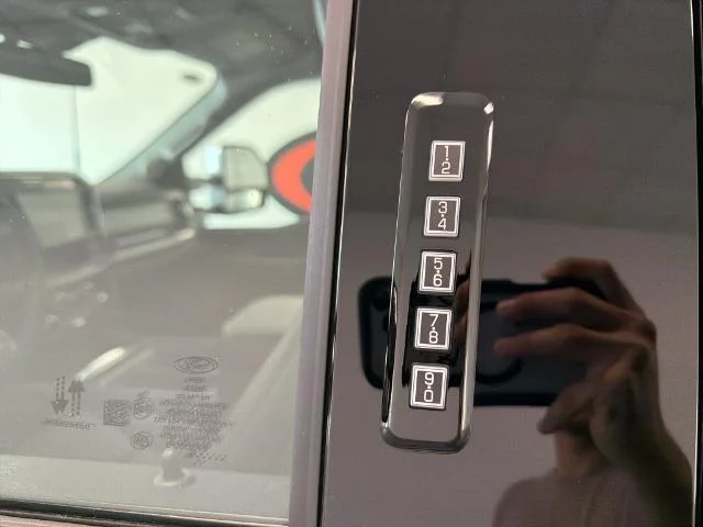 New 2027 Iconic Silver Metallic Ford F-250® Lariat® image 29