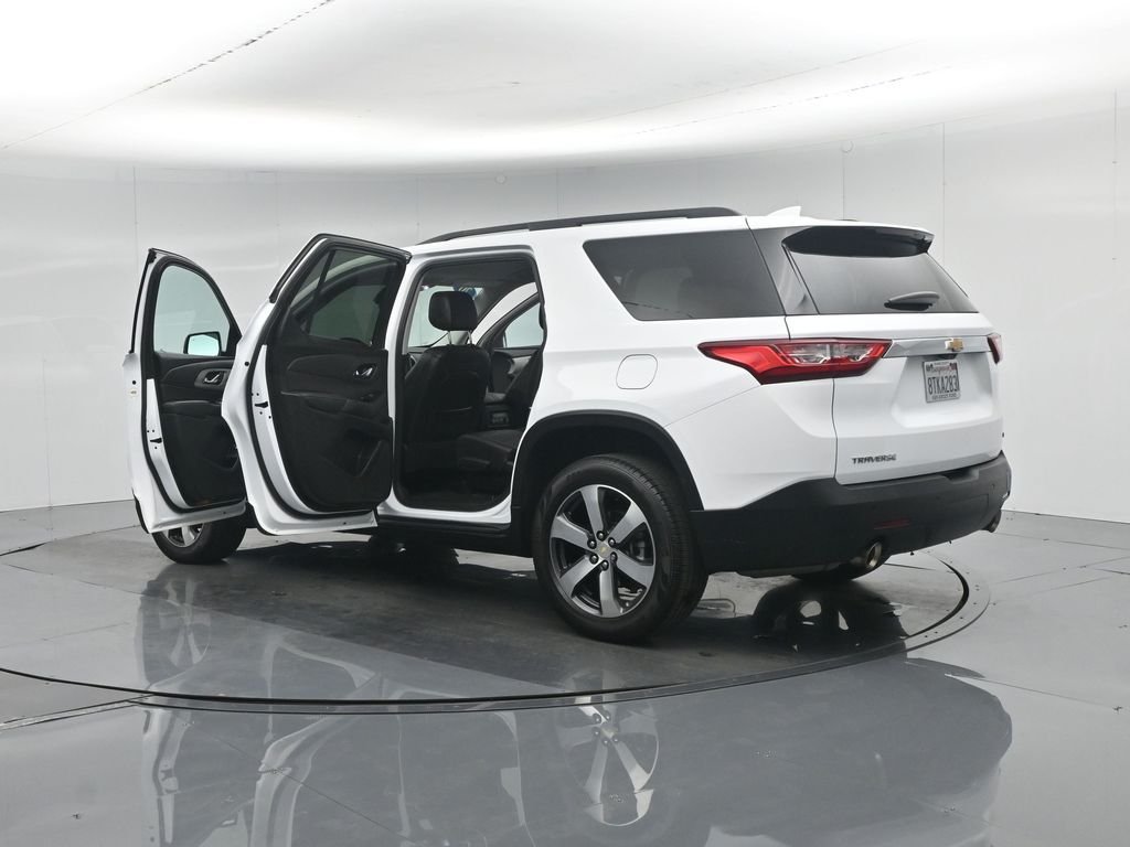 Certified Used 2020 White Chevrolet 3LT image 38