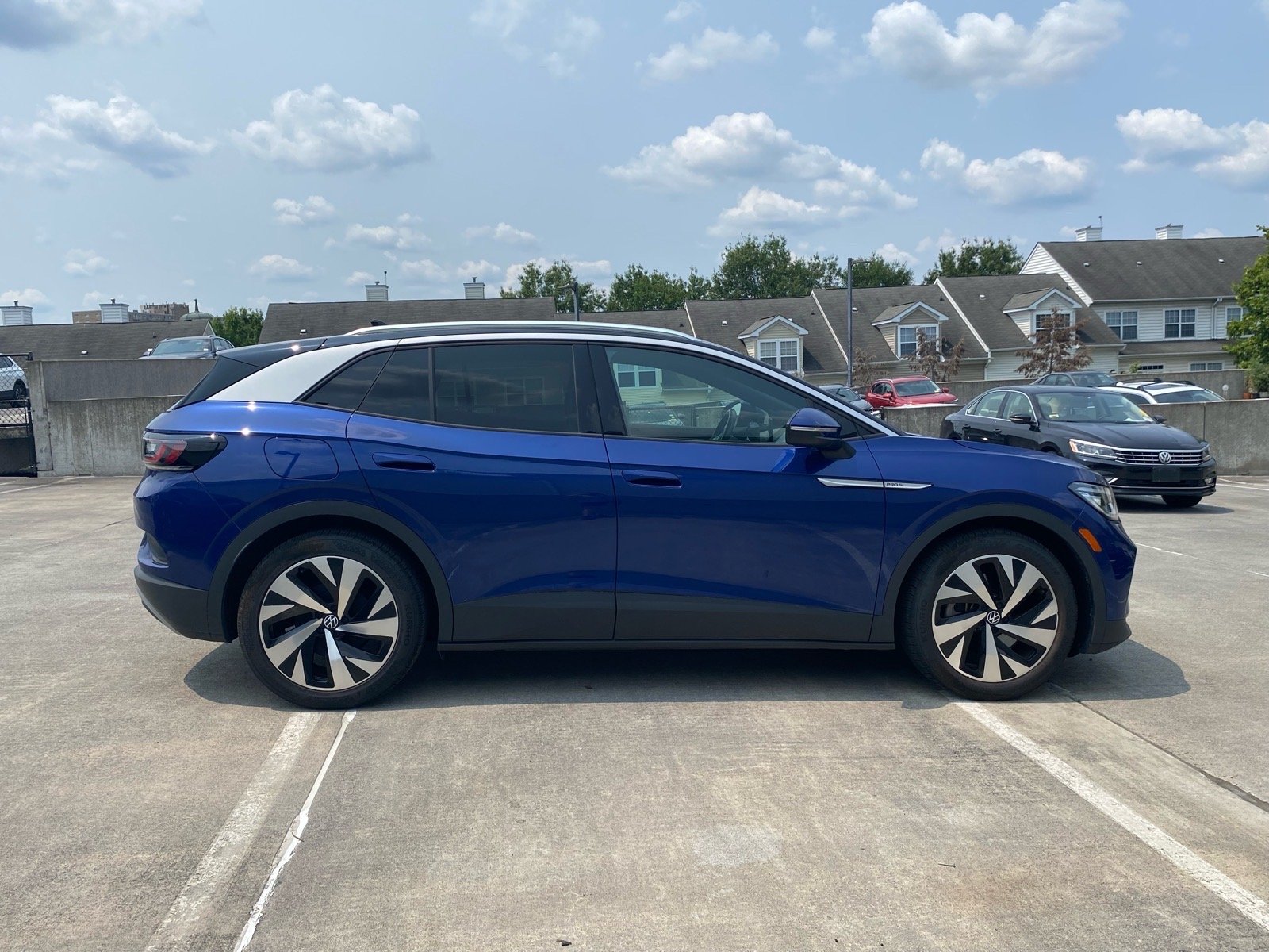 Certified 2022 Volkswagen ID.4 PRO S with VIN WVGKMPE21NP072996 for sale in Alexandria, VA