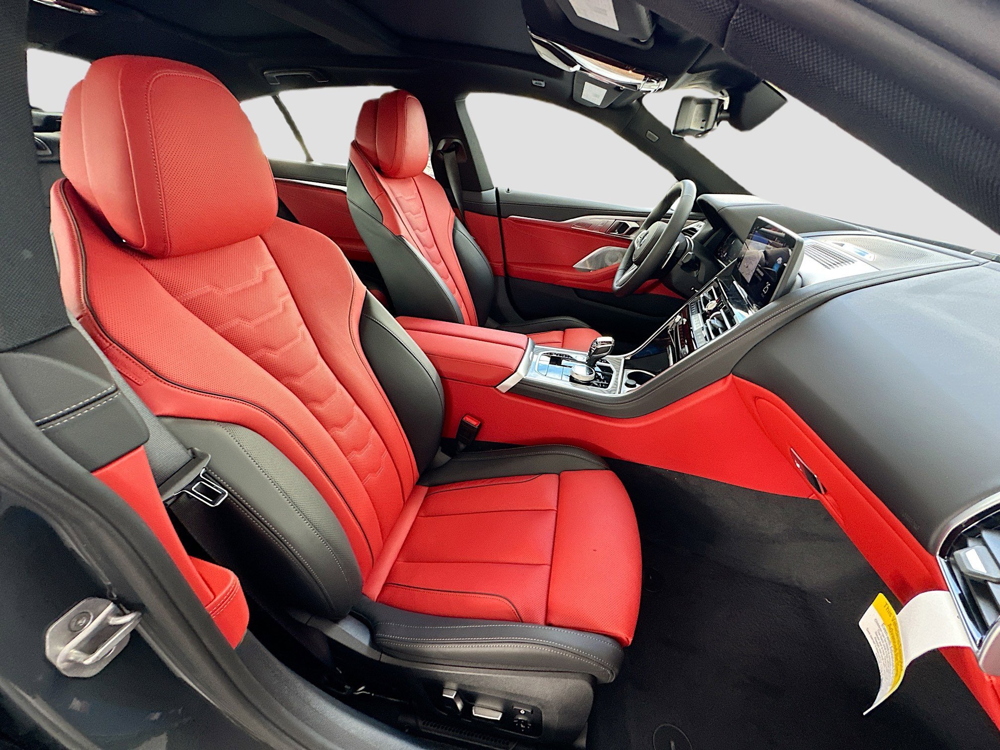 2026 BMW 8 Series 840i - Photo 23