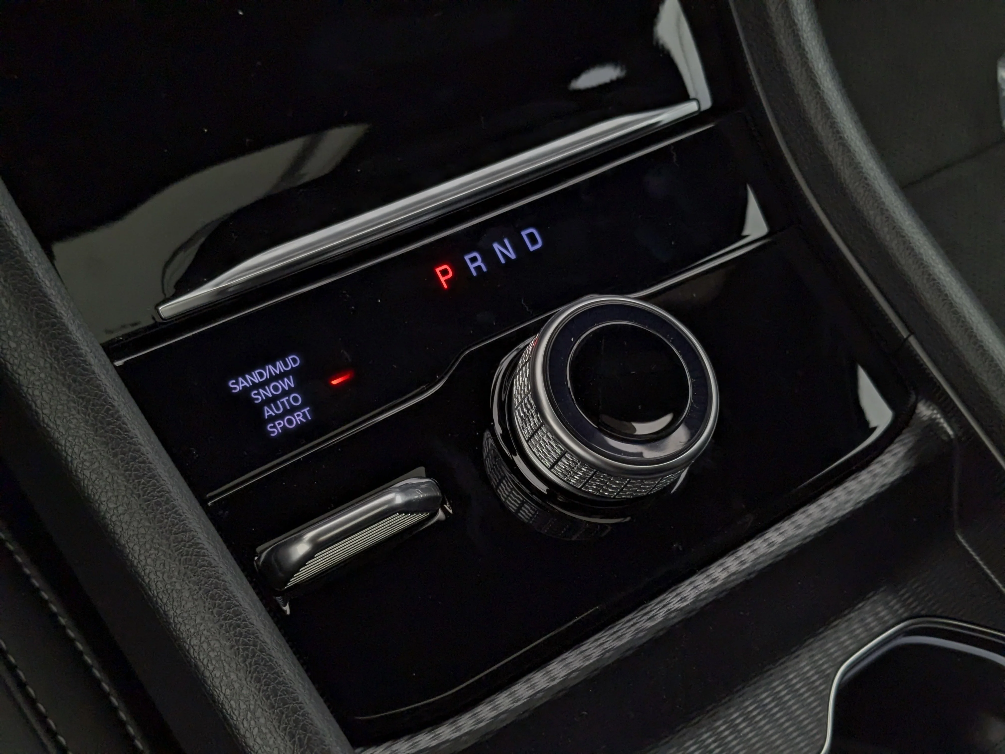 New 2026 Black Jeep Altitude - - Altitude Appearance Pkg - Power Sunroof - 2.0L I4 Turbo & More image 23