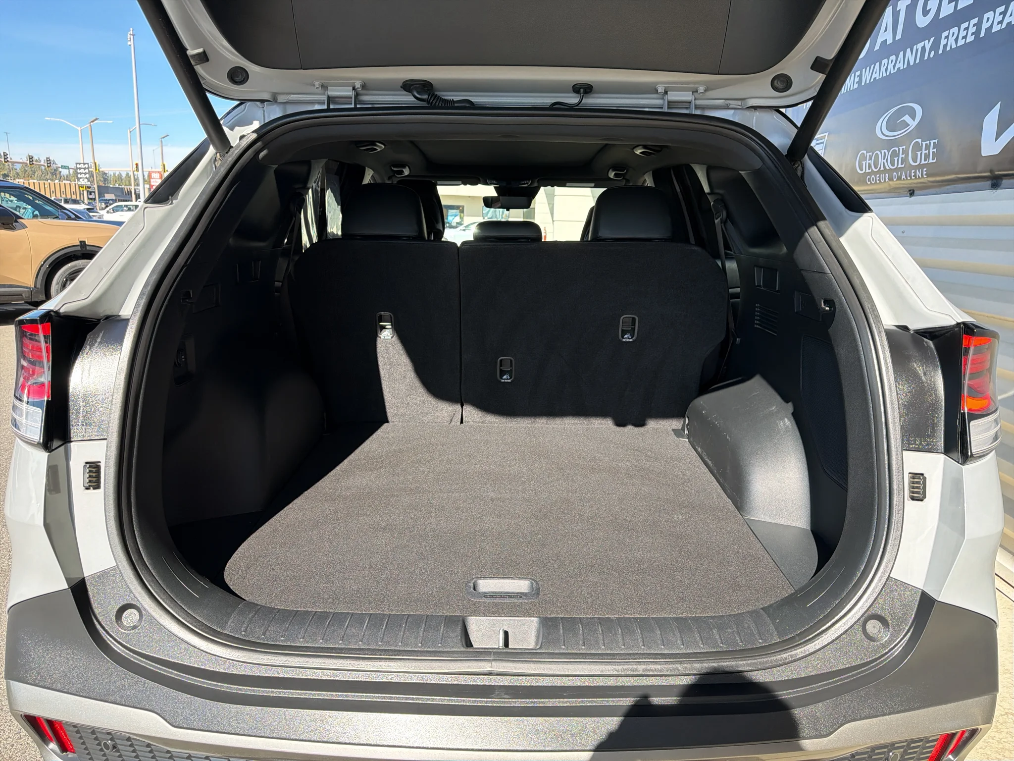 Used 2023 Wolf Gray/Ebony Black Roof Kia X-Pro Prestige image 14
