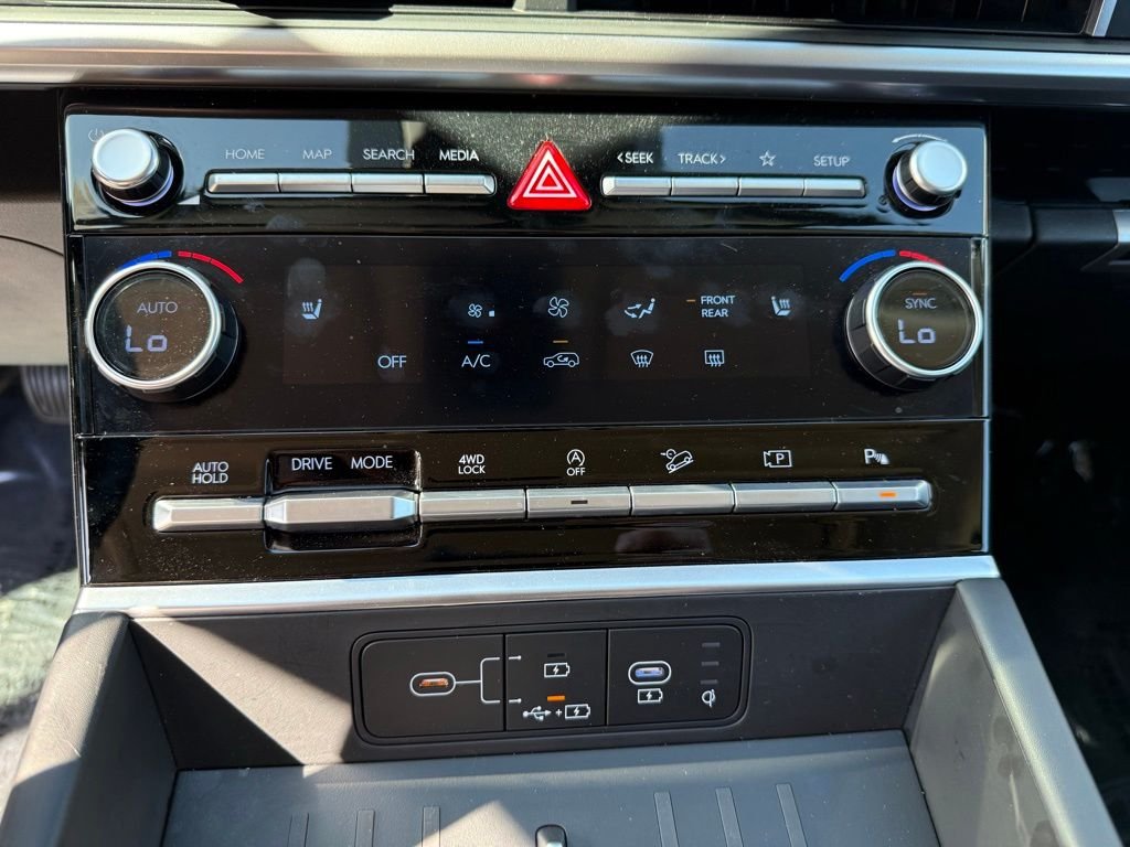 Used 2025 Red Hyundai SEL image 11