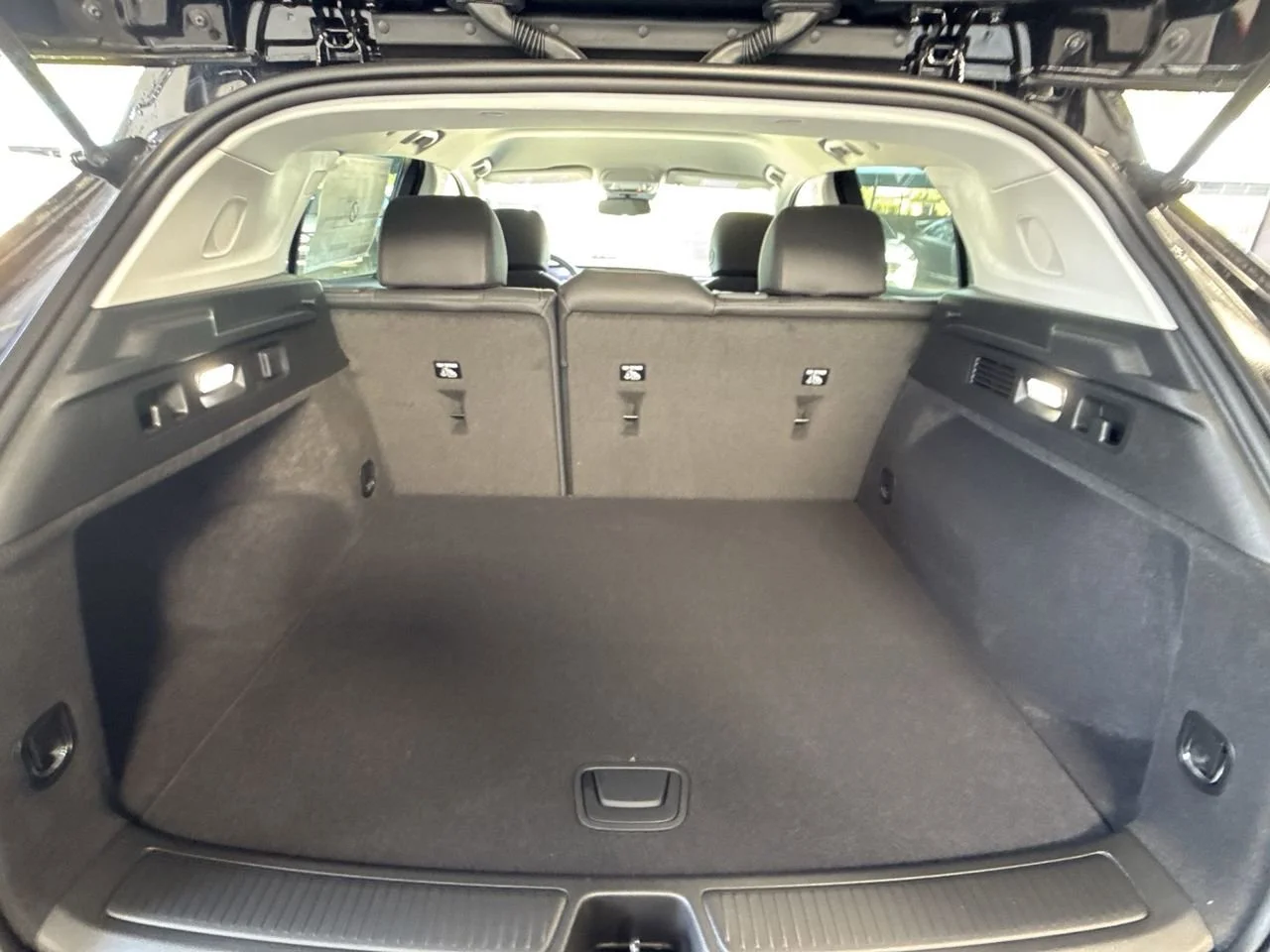 2025 Buick Envision Preferred - Photo 25