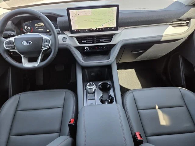New 2026 Space White Metallic Ford Active image 11