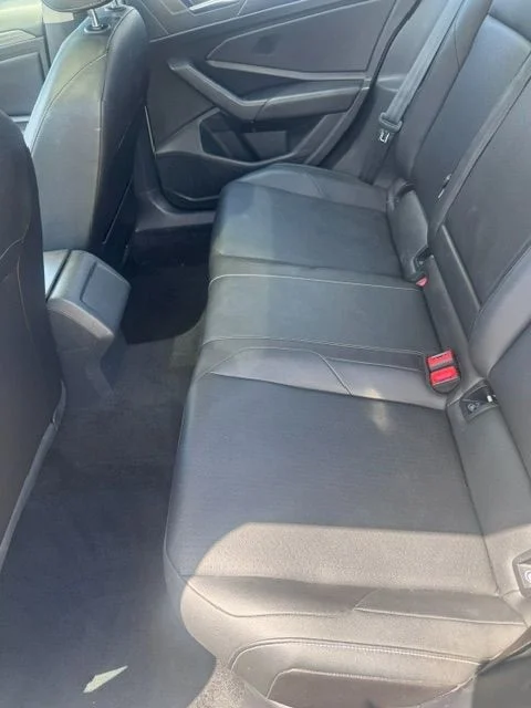 Used 2019 White Volkswagen SEL image 12