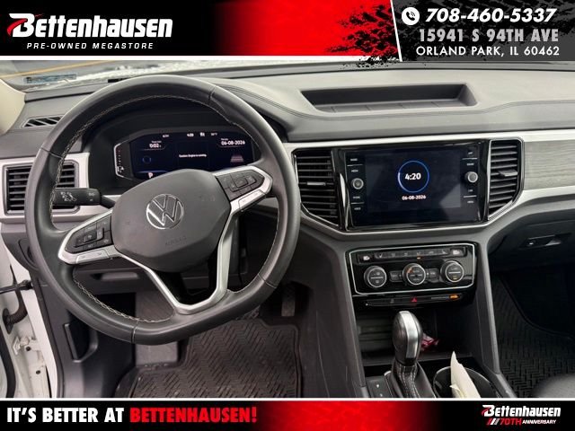 Used 2023 White Volkswagen 3.6L V6 SE w/Technology image 11