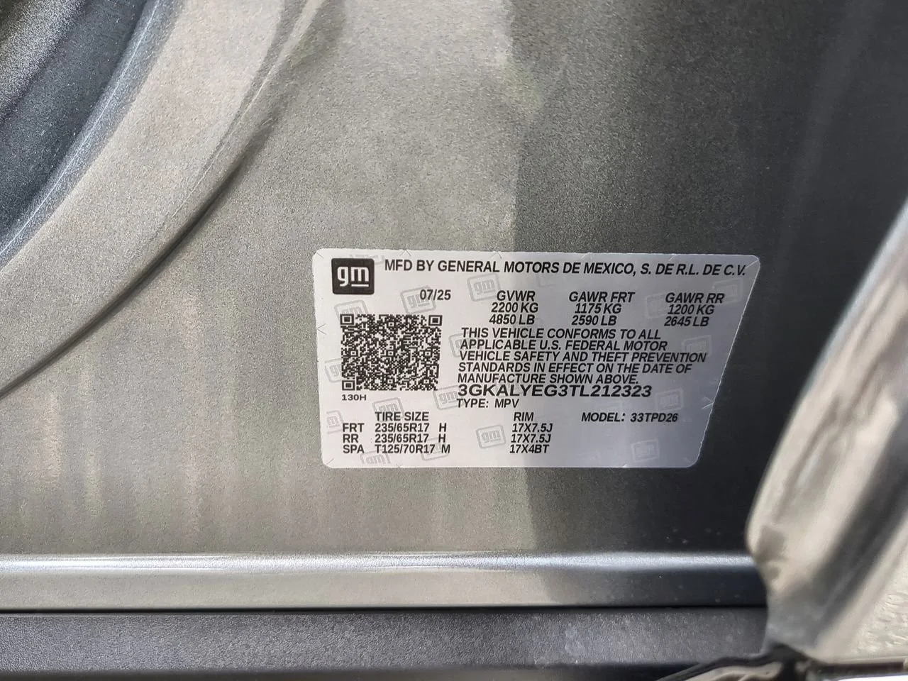 New 2026 Sterling Metallic GMC AT4 image 33