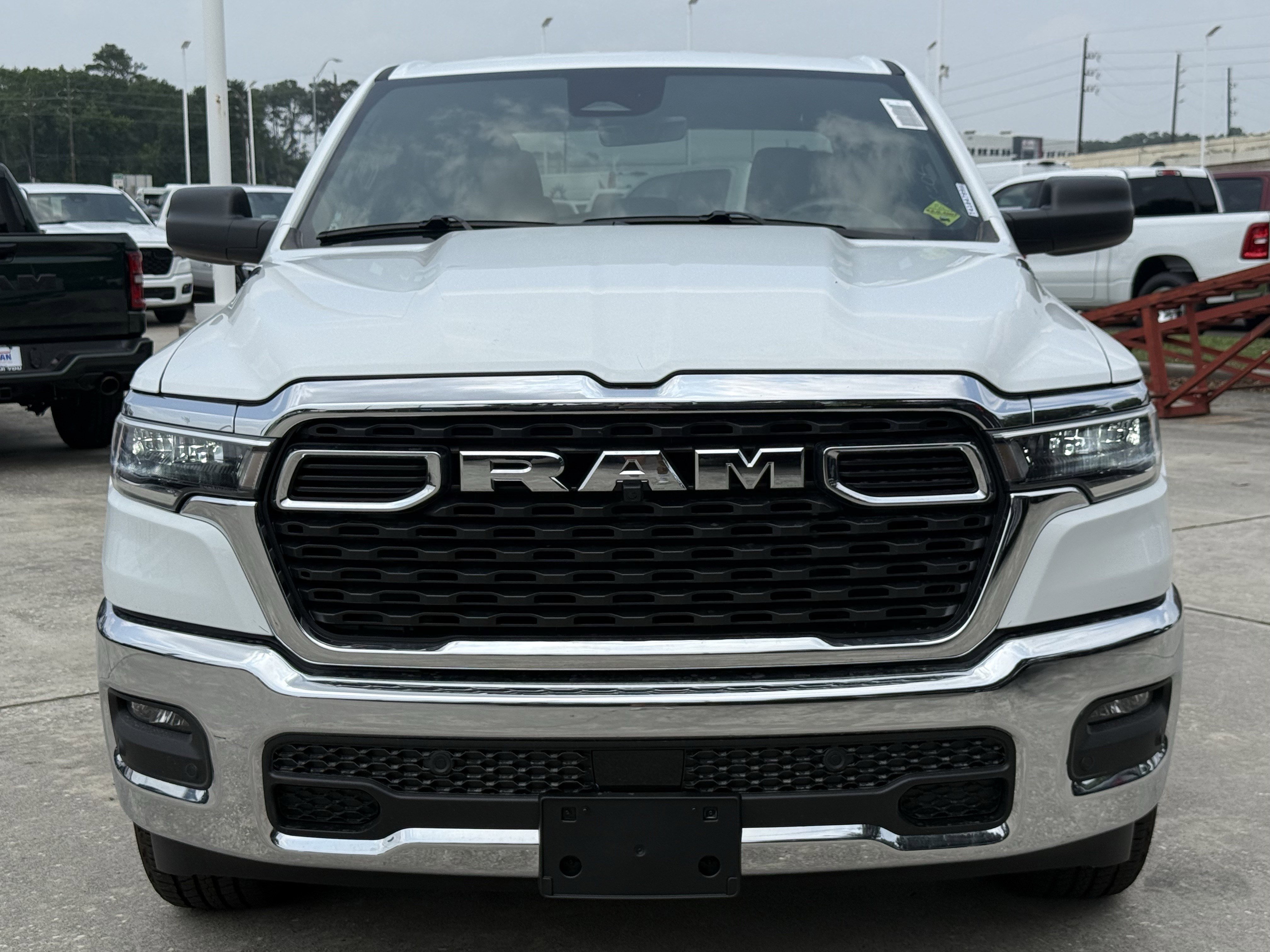 New 2026 Bright White Clear-Coat Exterior Paint RAM Lone Star image 6
